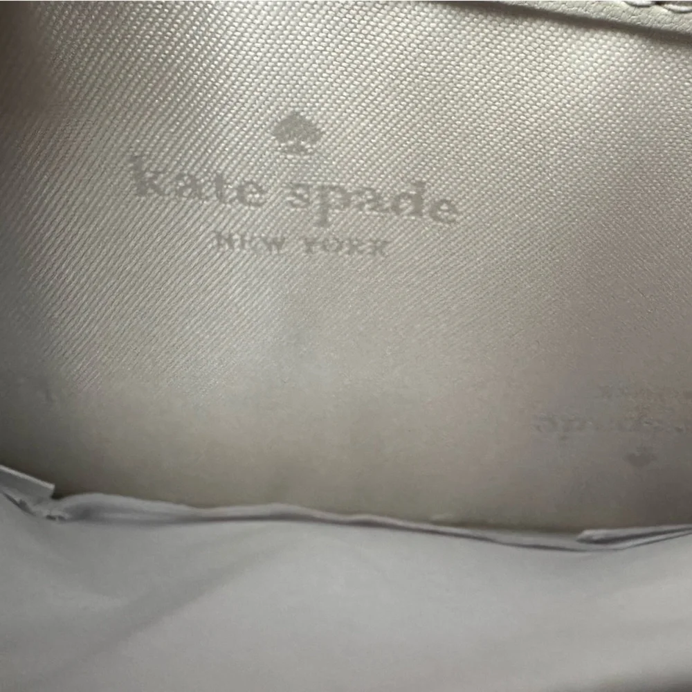 Kate Spade Cream and Gray Wallet
